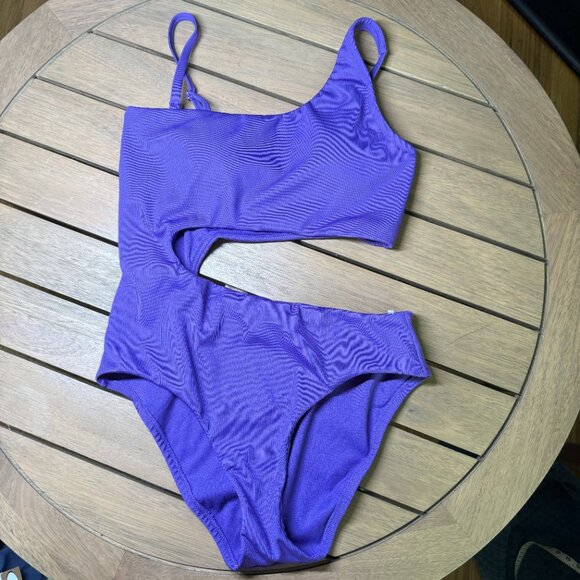 Bar III  Purple Micro Rib One-Shoulder Cutout One-Piece Swimsuit Size Medium - Picture 6 of 10